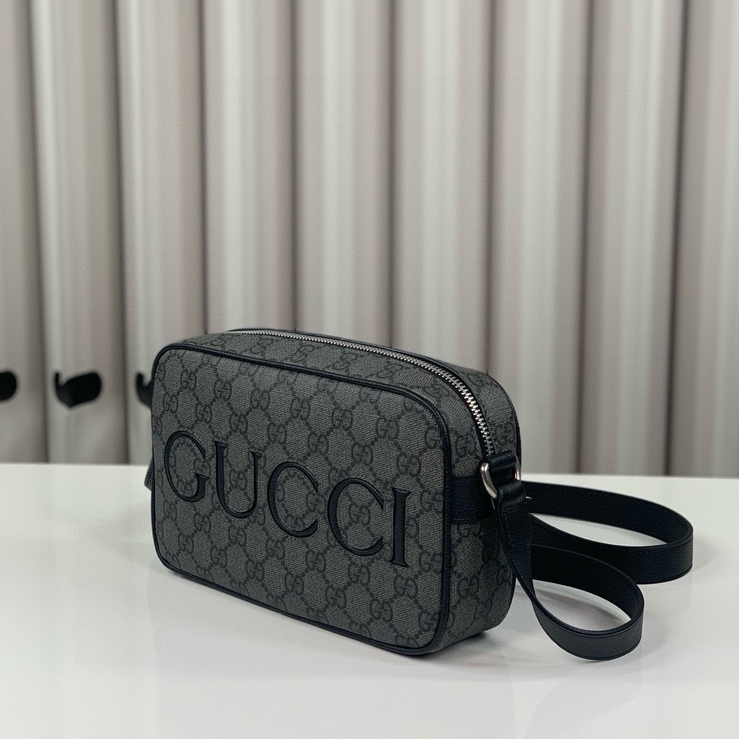 Gucci 768391 GG Shoulder Bag Supreme Canvas