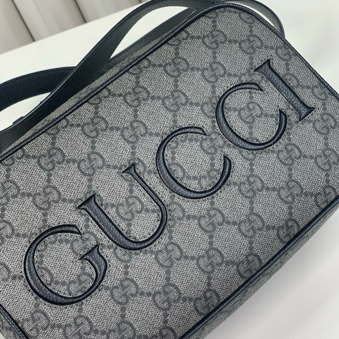 Gucci 768391 GG Shoulder Bag Supreme Canvas