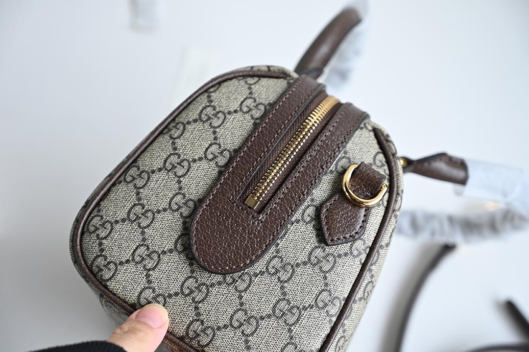 Gucci 772061 Ophidia GG Small Top Handle Bag Beige and ebony GG Supreme Canvas