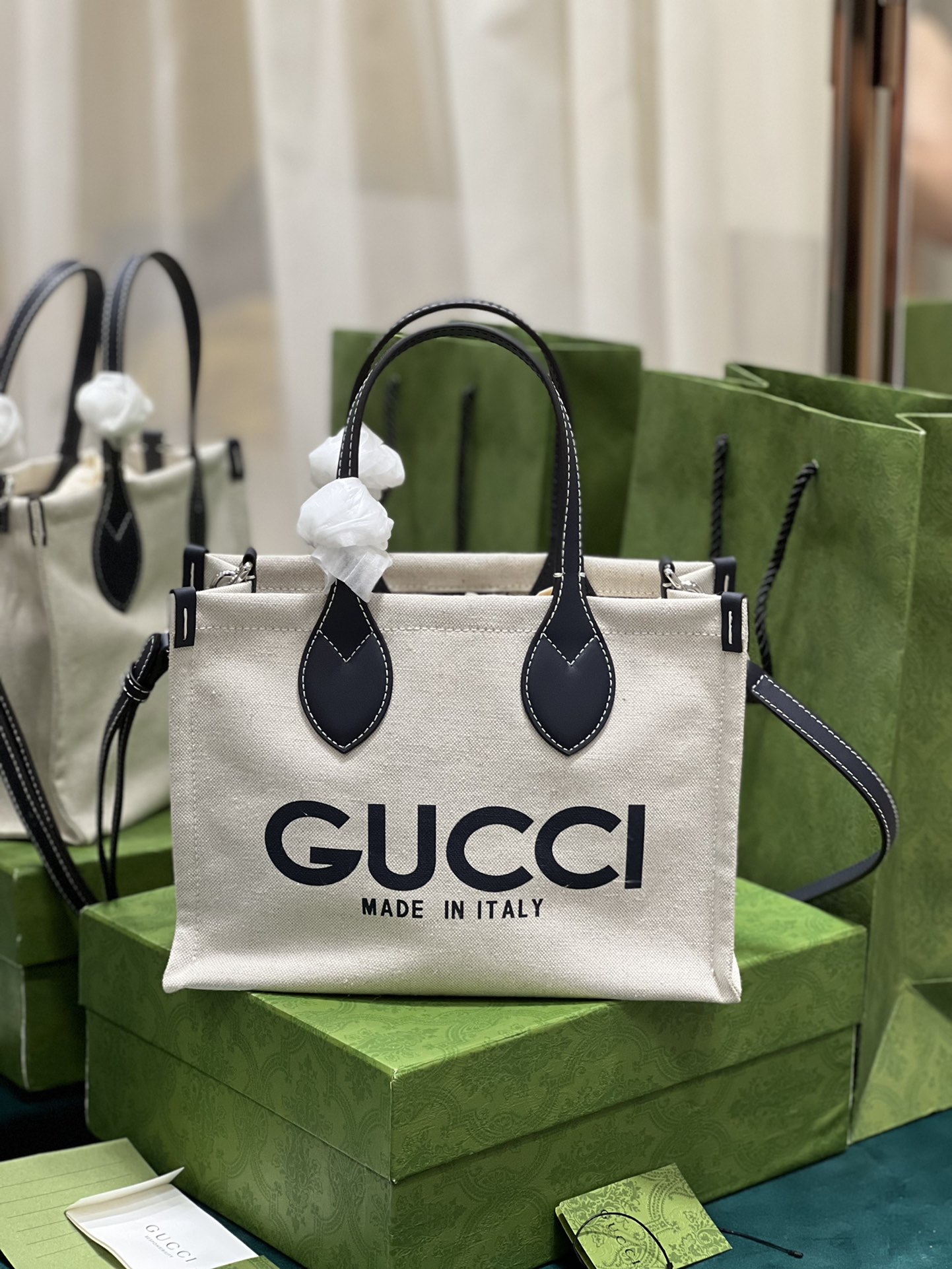 Gucci 772144 MINI-SHOPPER MIT GUCCI PRINT Black