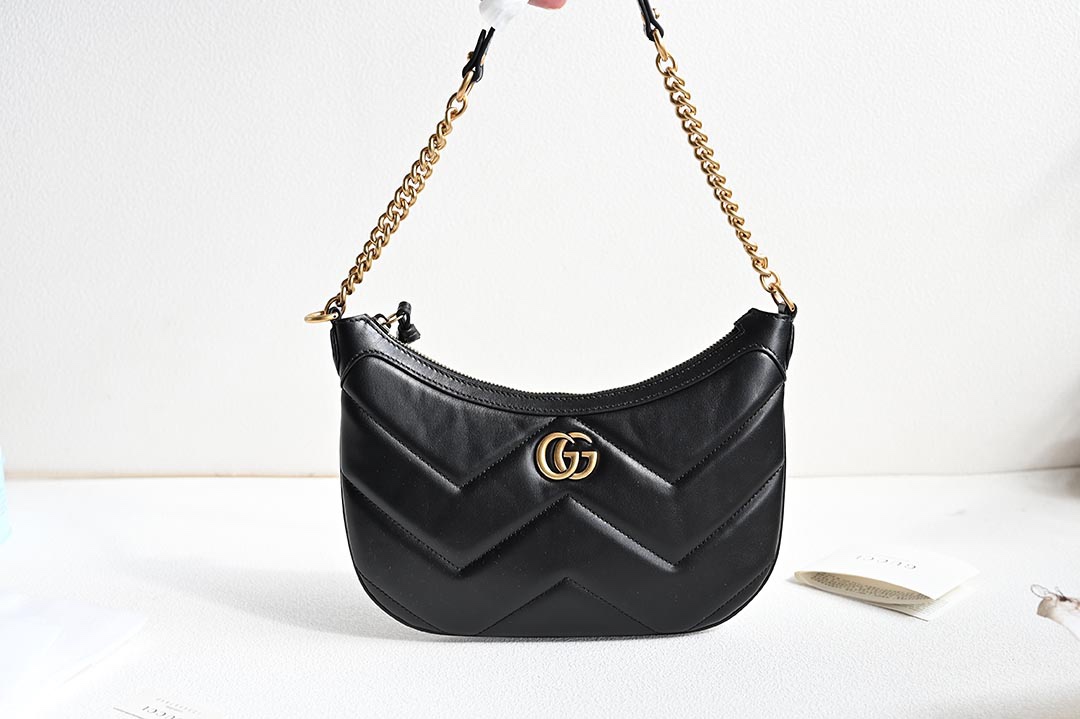 Gucci 777263 GG Marmont Small Shoulder Bag Black Matelasse Chevron Leather