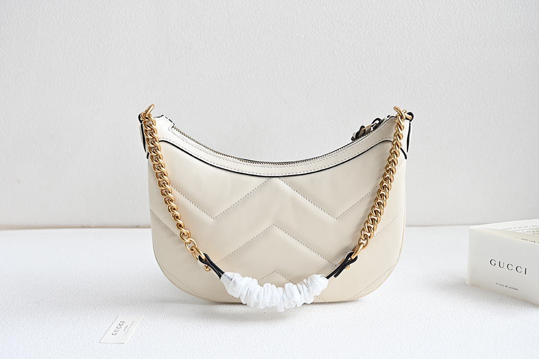 Gucci 777263 GG Marmont Small Shoulder Bag White Matelasse Chevron Leather