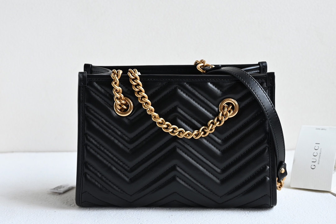 Gucci 779727 GG mARMONT Small Tote Black Matelasse Chevron Leather