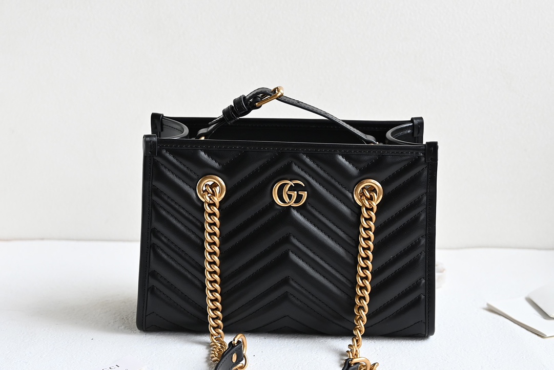 Gucci 779727 GG mARMONT Small Tote Black Matelasse Chevron Leather