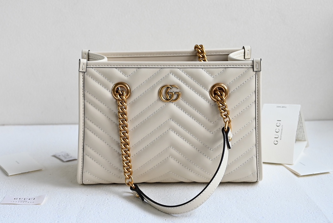 Gucci 779727 GG mARMONT Small Tote White Matelasse Chevron Leather