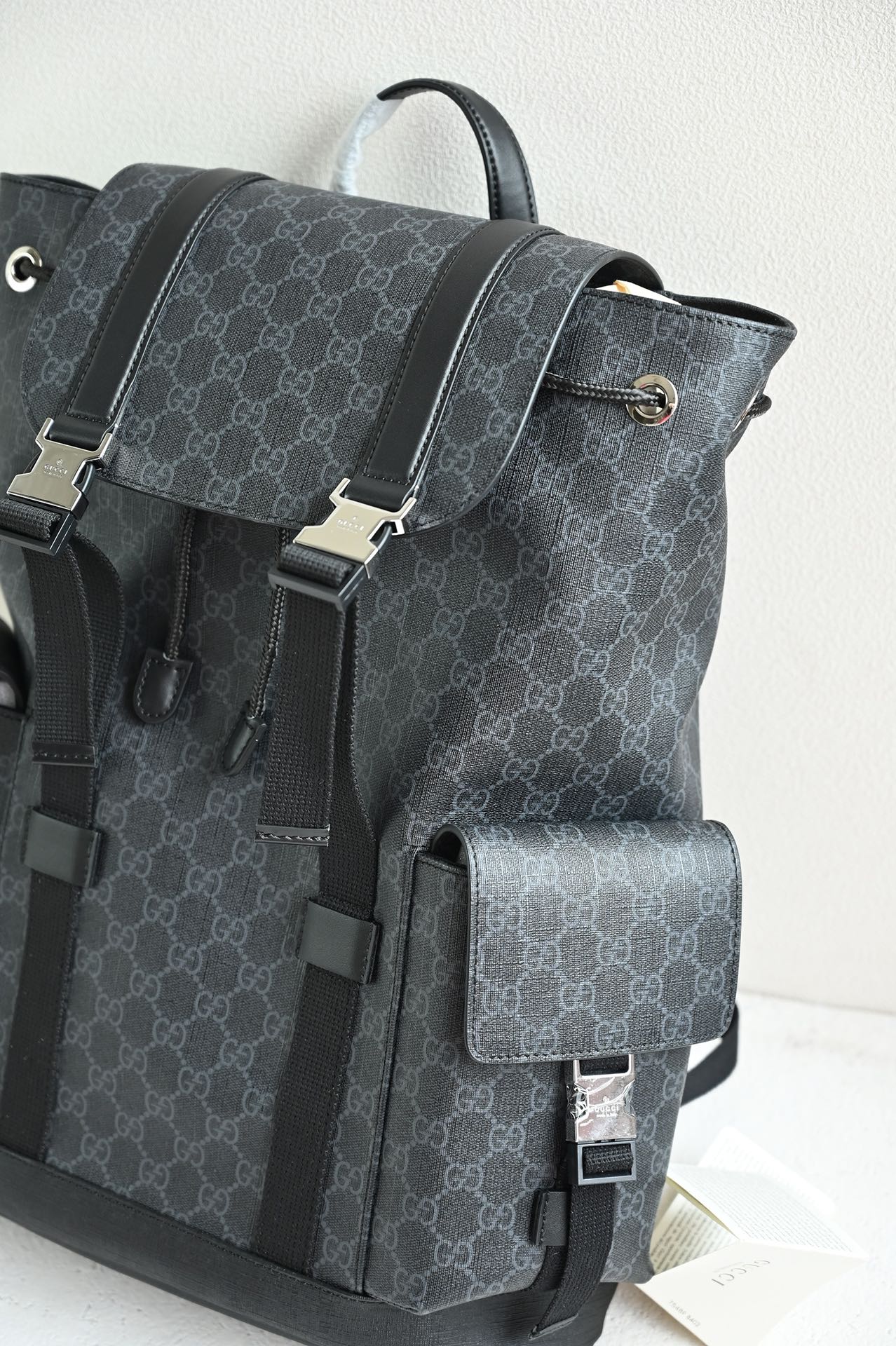 Gucci 792080 Black GG Supreme Canvas Backpack