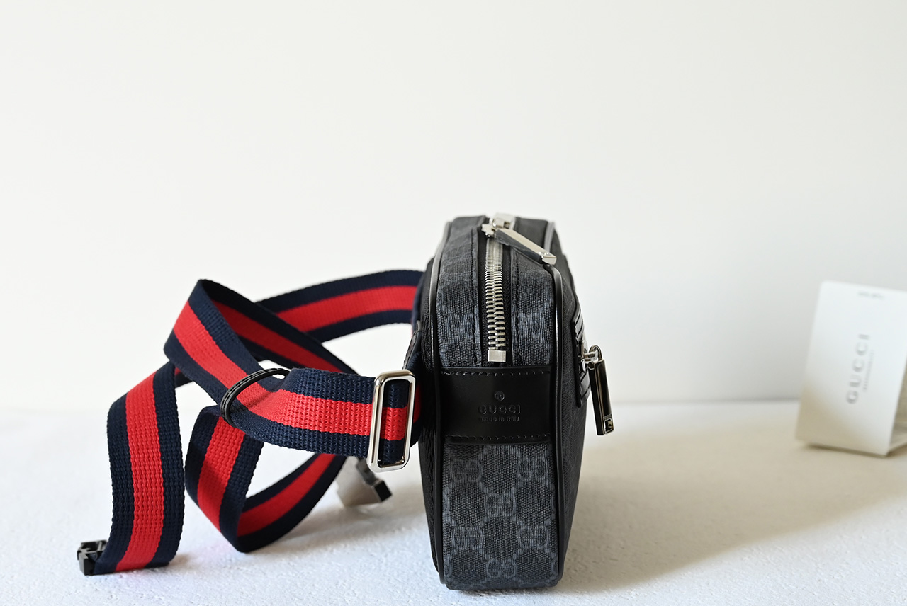 Gucci 792094 GG Belt Bag with Zip Pocket