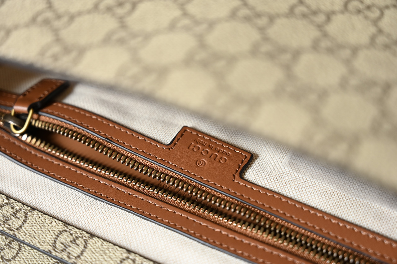 Gucci 821154 GG Emblem Medium Crossbody Bag Beige