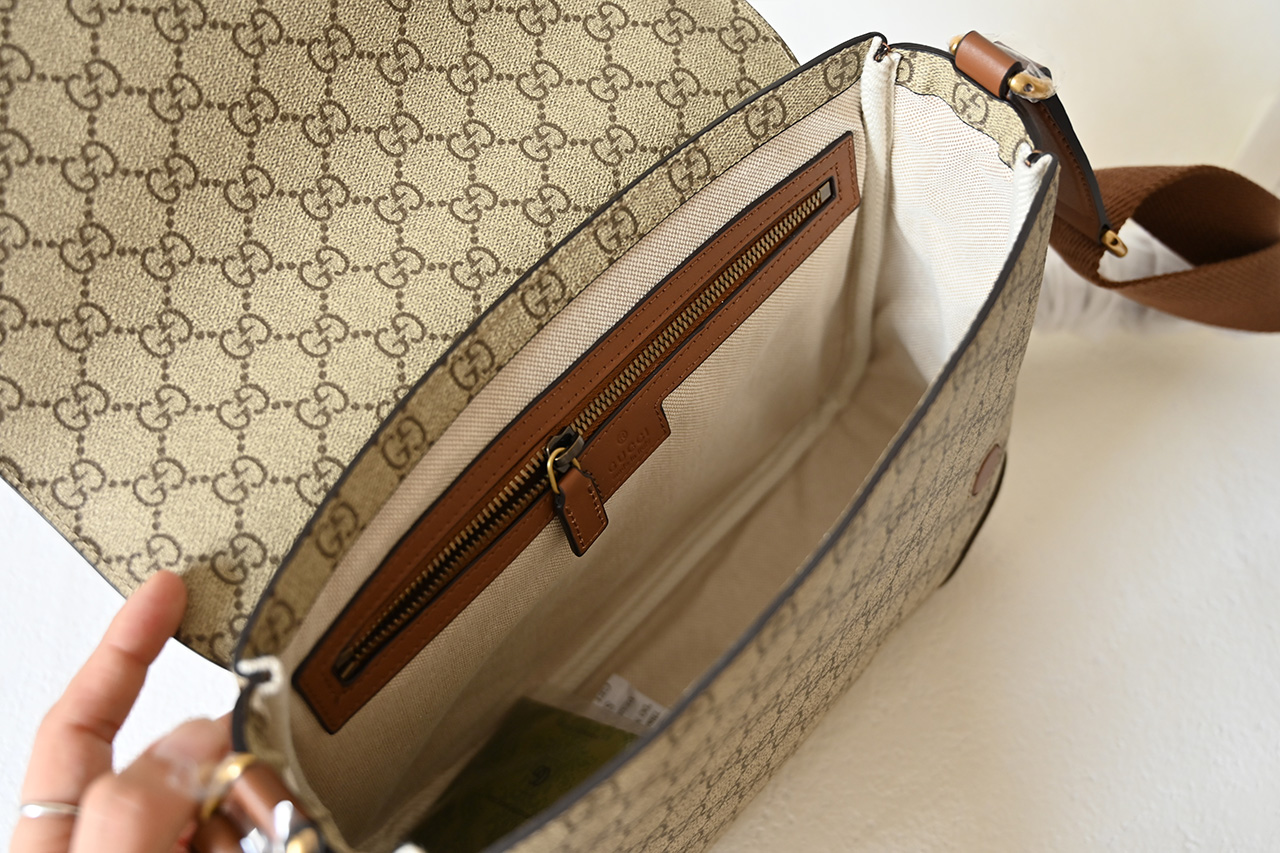 Gucci 821154 GG Emblem Medium Crossbody Bag Beige