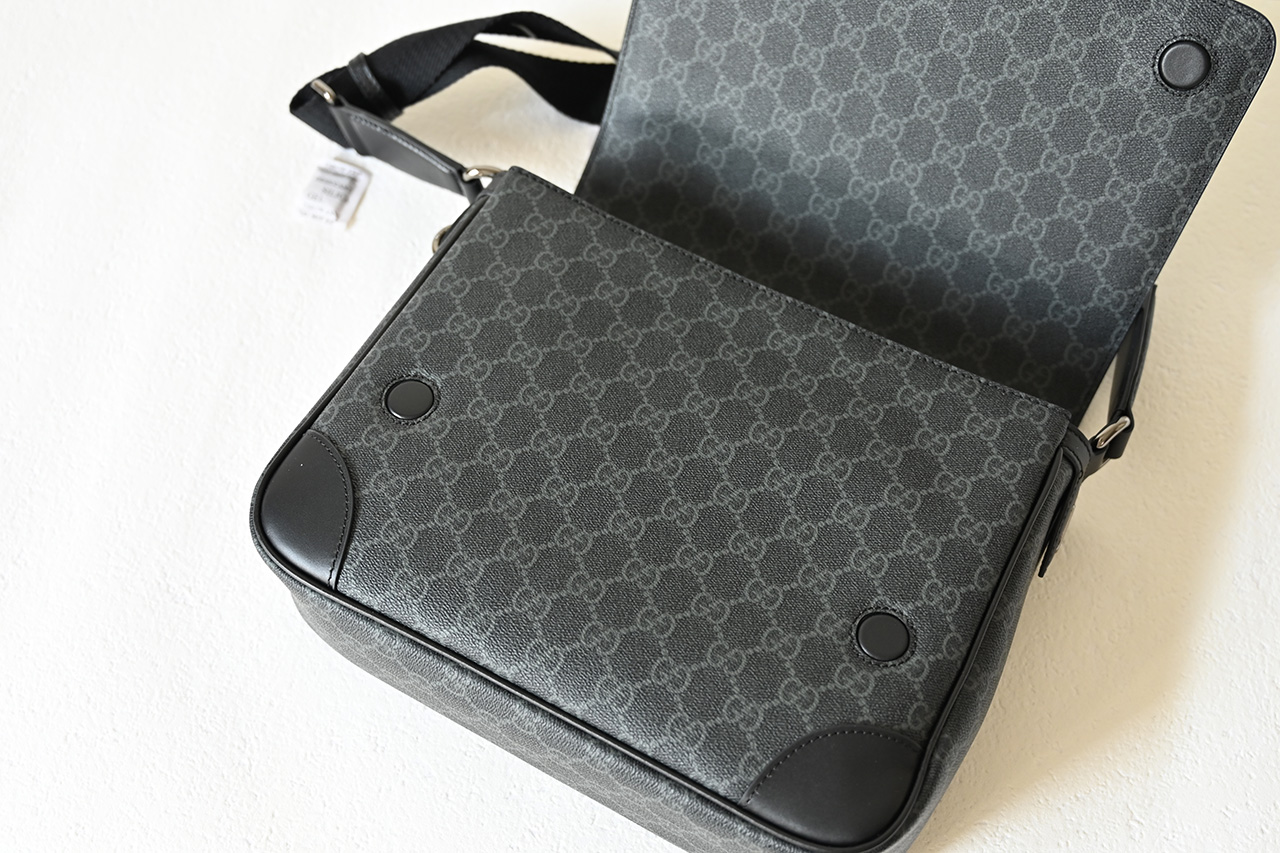 Gucci 821154 GG Emblem Medium Crossbody Bag Black