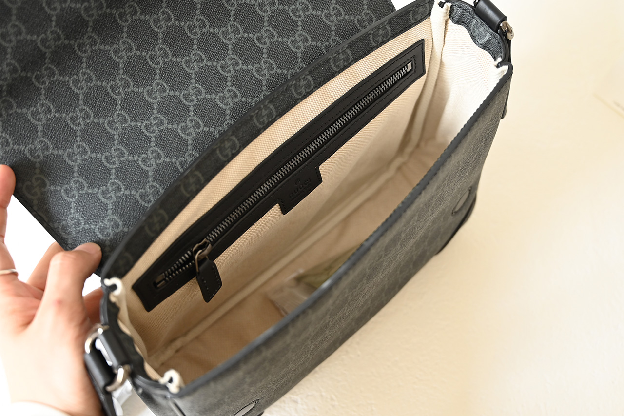 Gucci 821154 GG Emblem Medium Crossbody Bag Black