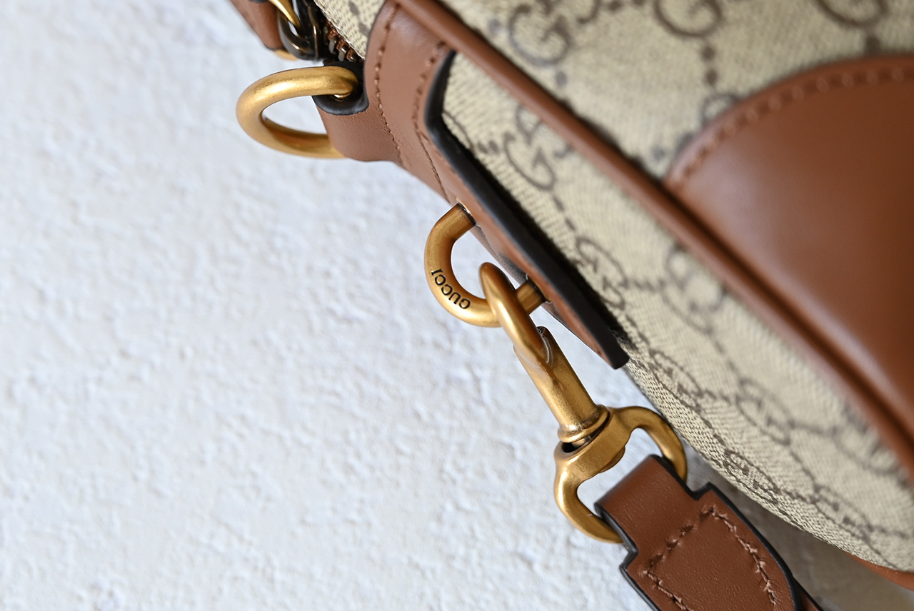 Gucci 821155 GG Emblem Small Crossbody Bag Beige