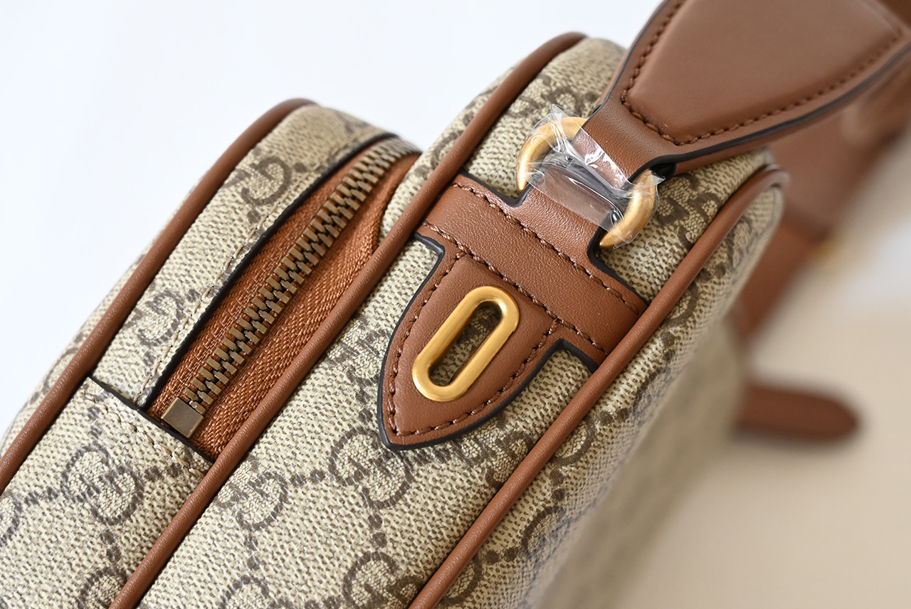 Gucci 821160 GG Emblem Eedium Crossbody Bag Beige