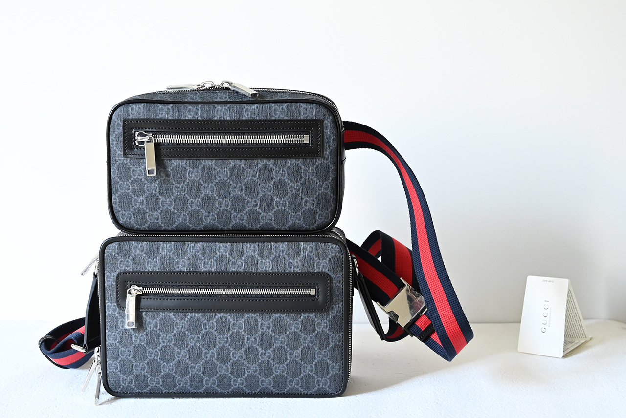 Gucci 822072 Medium GG crossbody bag