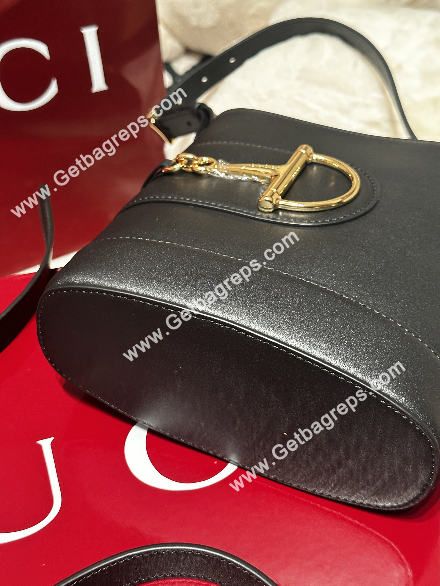Gucci 833665 73 Mini Bucket Bag Black Smooth Leather