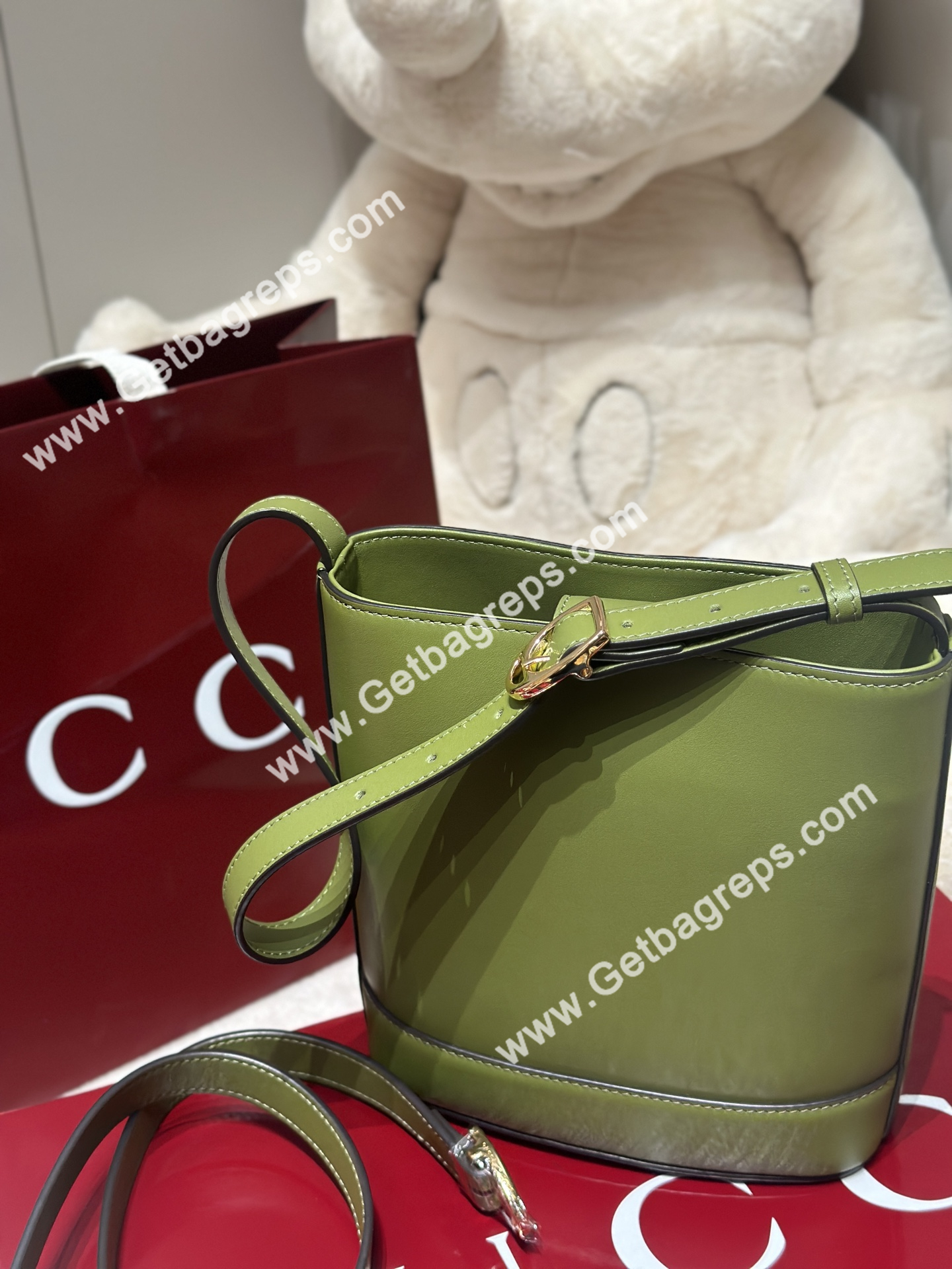Gucci 833665 73 Mini Bucket Bag Green Smooth Leather