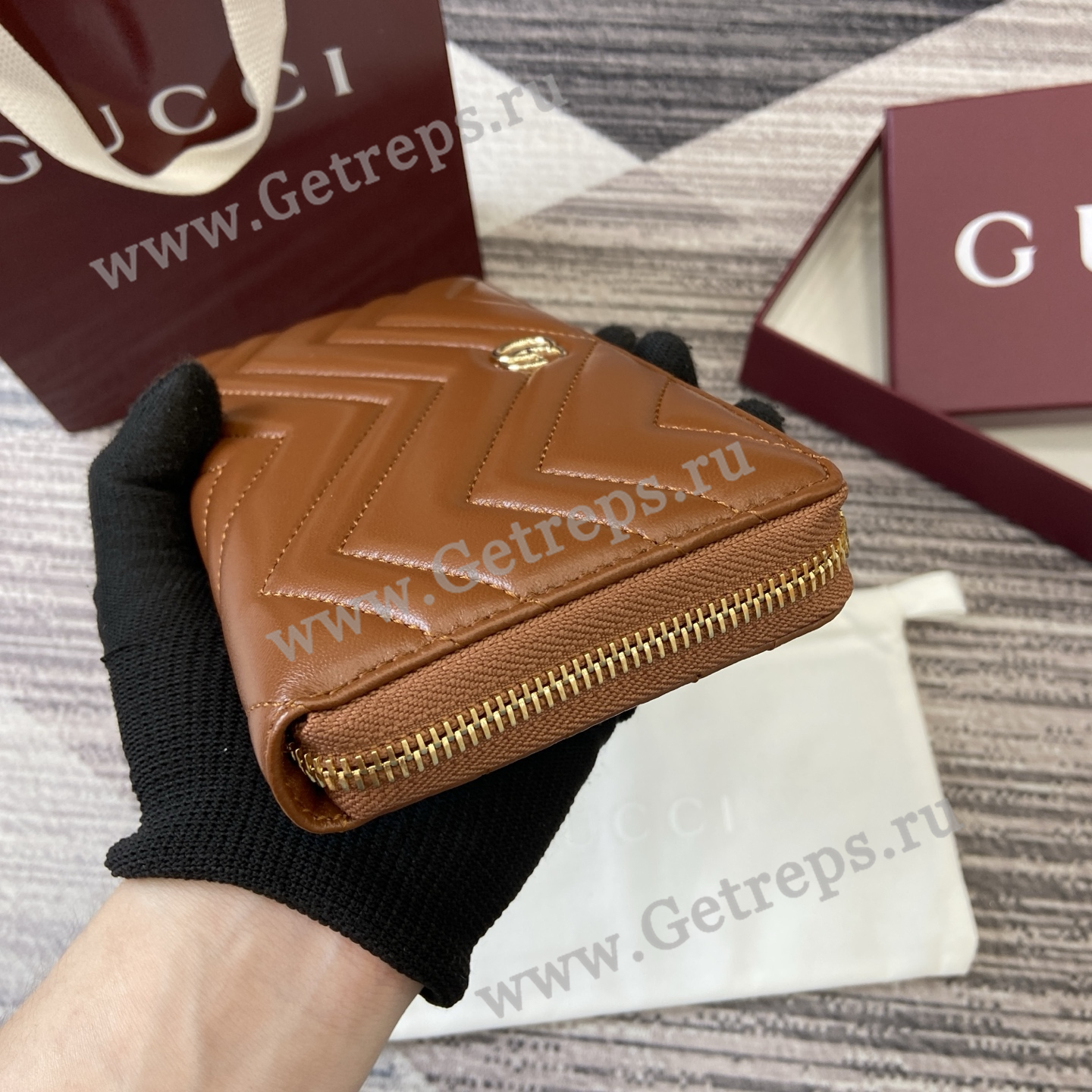 Gucci 837758 GG Marmont Zip Around Wallet Brown