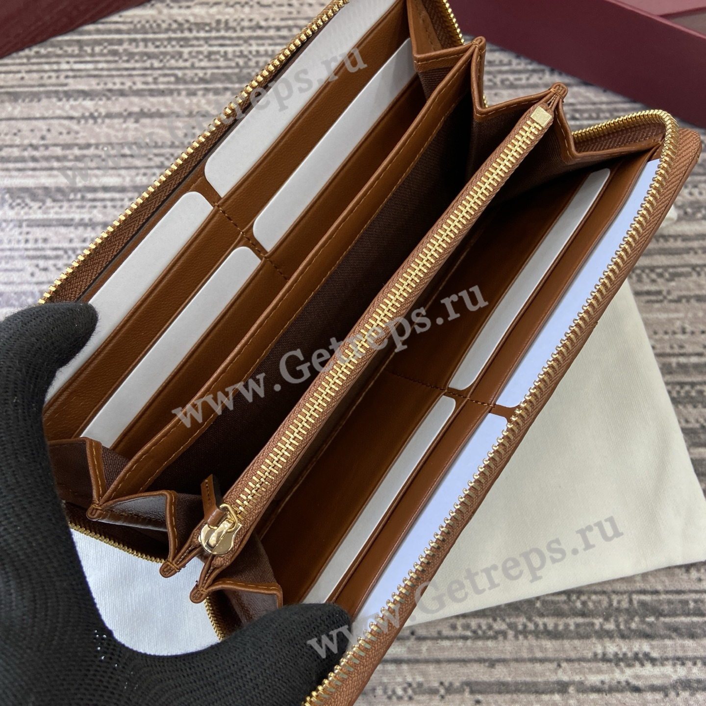 Gucci 837758 GG Marmont Zip Around Wallet Brown