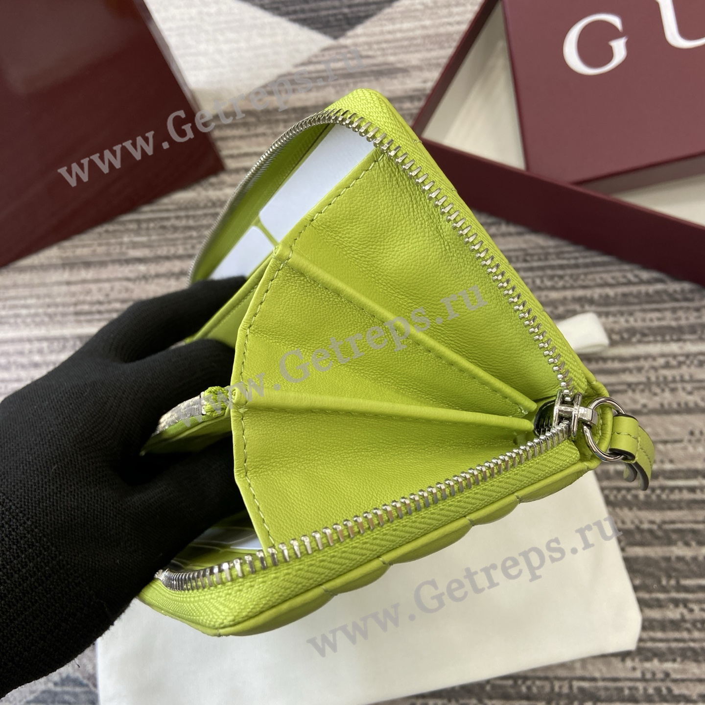 Gucci 837758 GG Marmont Zip Around Wallet Lemo