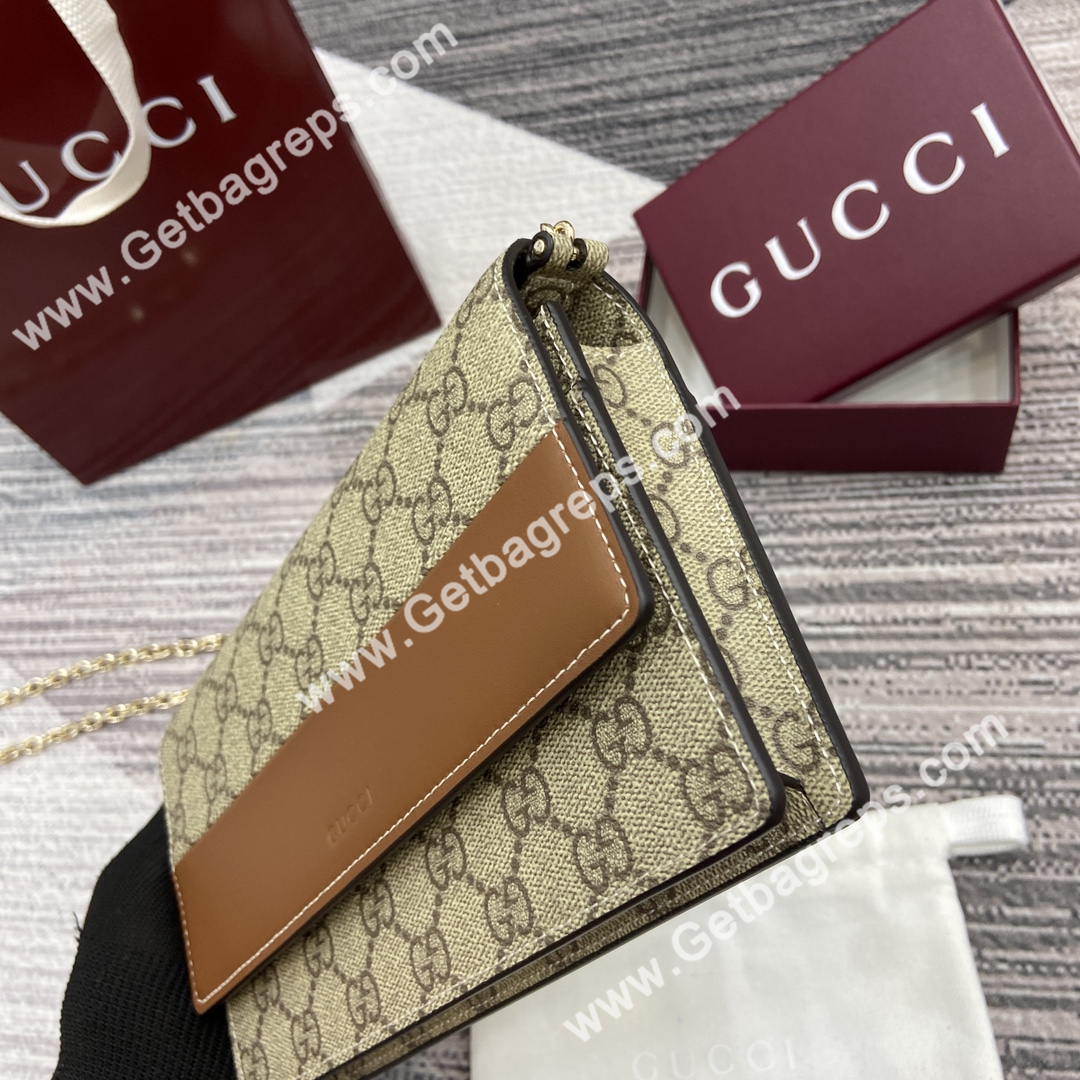 Gucci 838151 GG Emblem wallet on chain