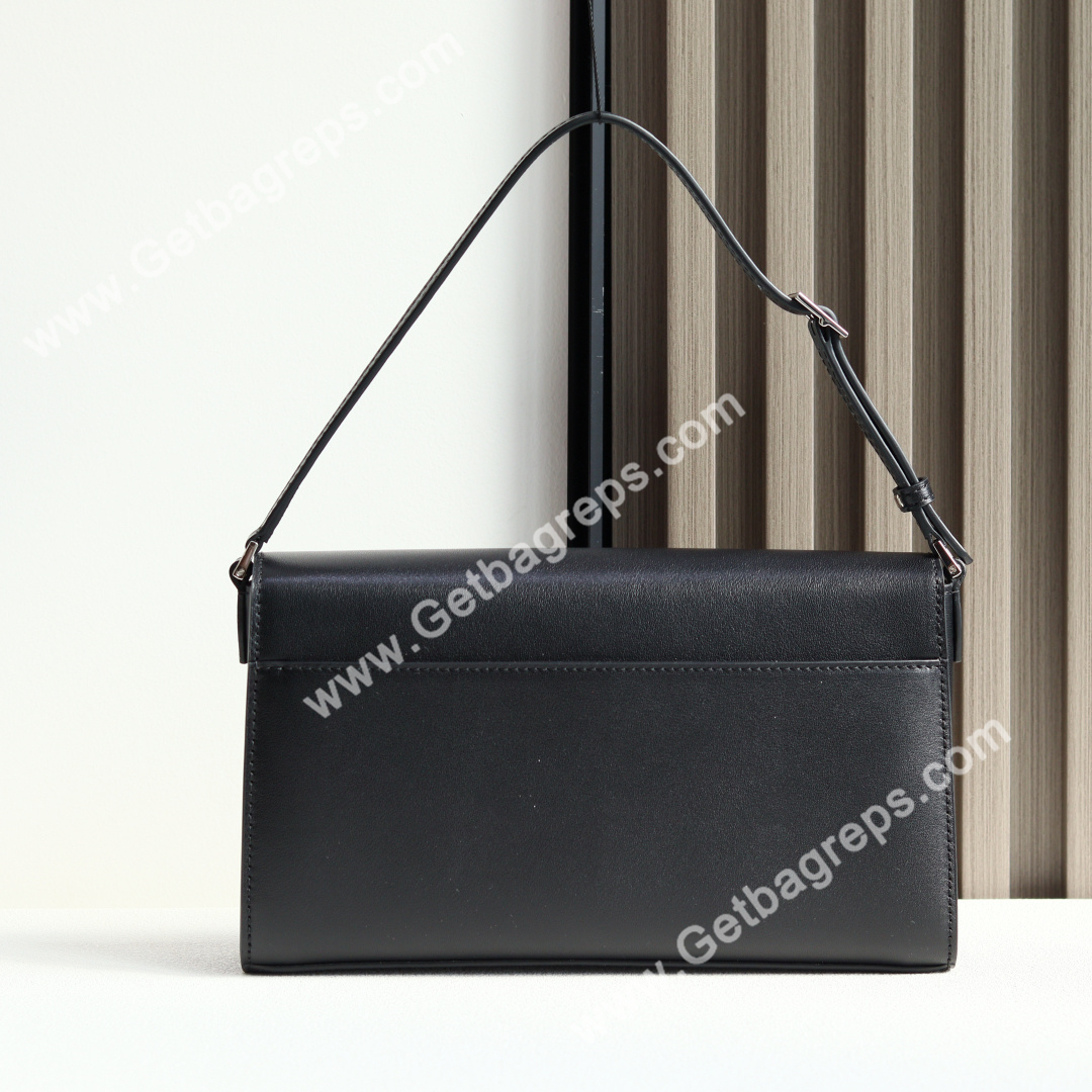 Gucci A0020Y Horsebit Ristretto Medium Shoulder Bag in Black