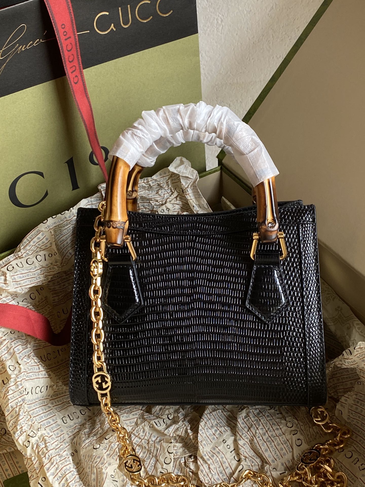 Gucci Diana Black lizard Mini Bag With Removable Chain Shoulder Strap