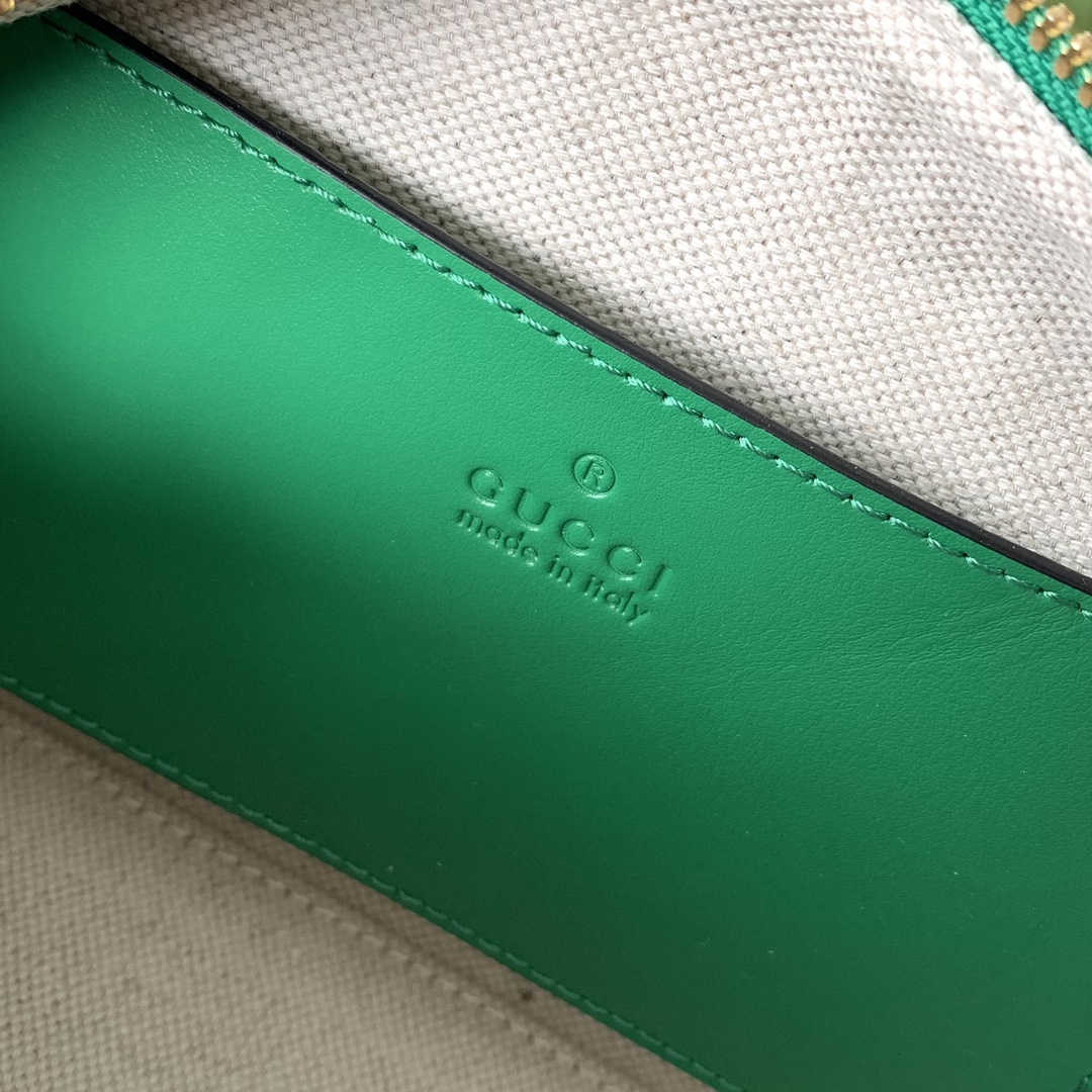 Gucci GG matelasse Leather Top Handle Bag Green 702251