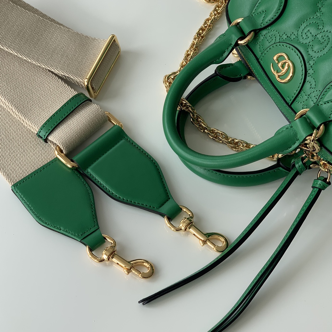 Gucci GG matelasse Leather Top Handle Bag Green 702251