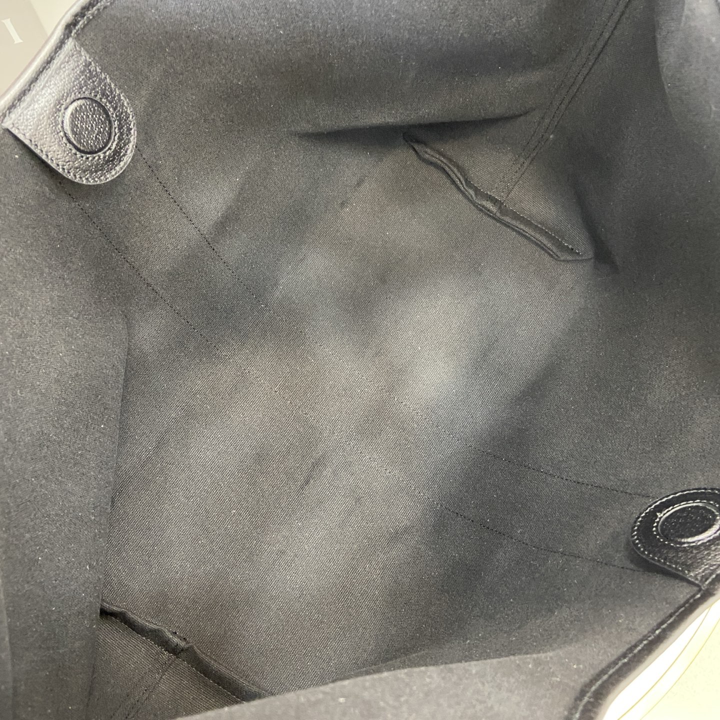 Gucci Giglio Large Tote Bag Variation black GG denim