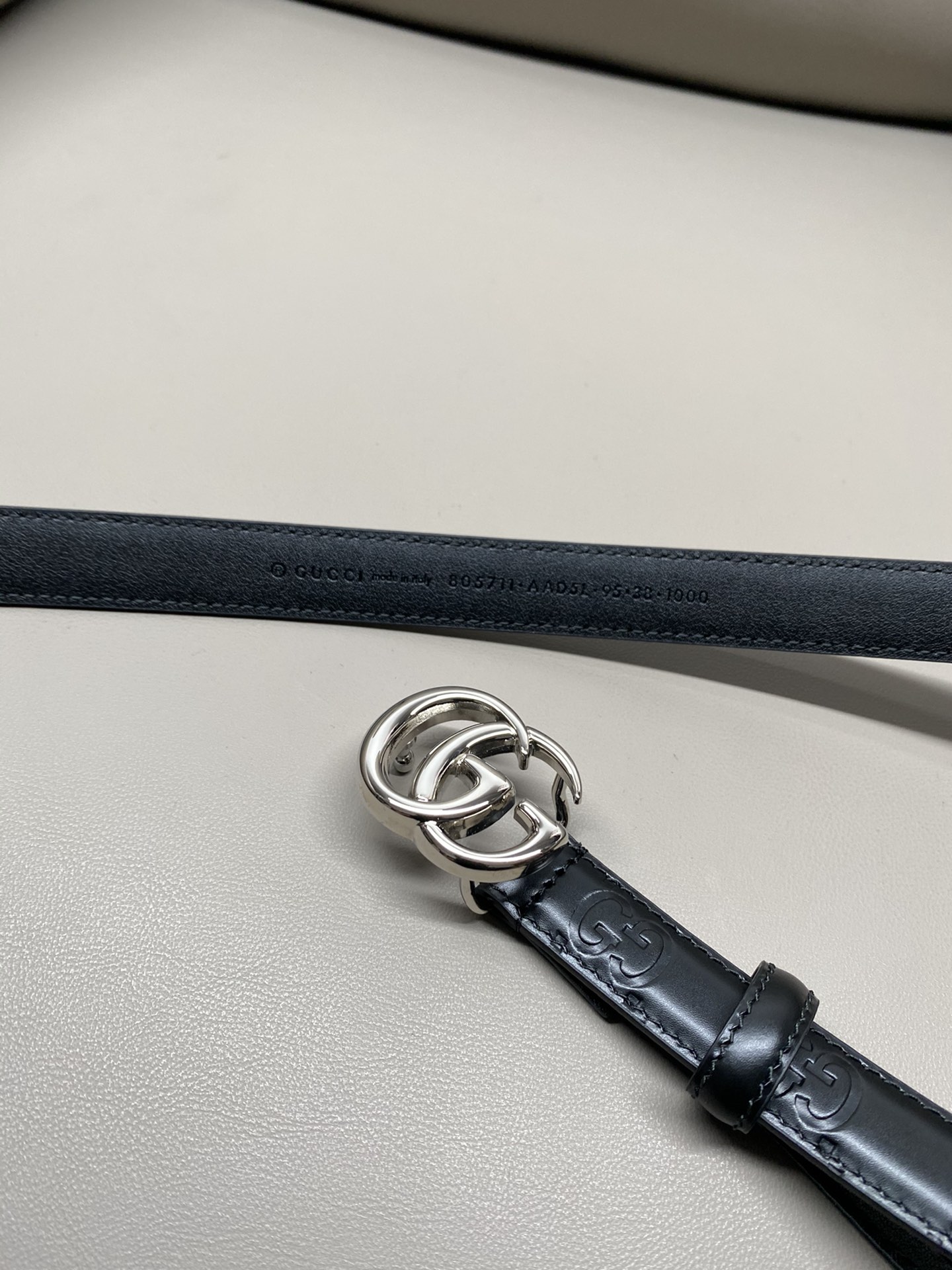 Gucci Men Leather Belt Width 3cm- 217