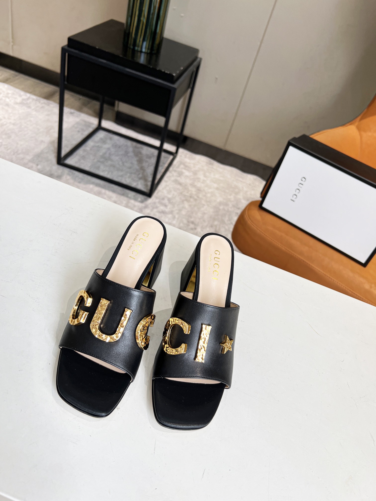 Gucci Women High Heel Sandal-0032 35-43