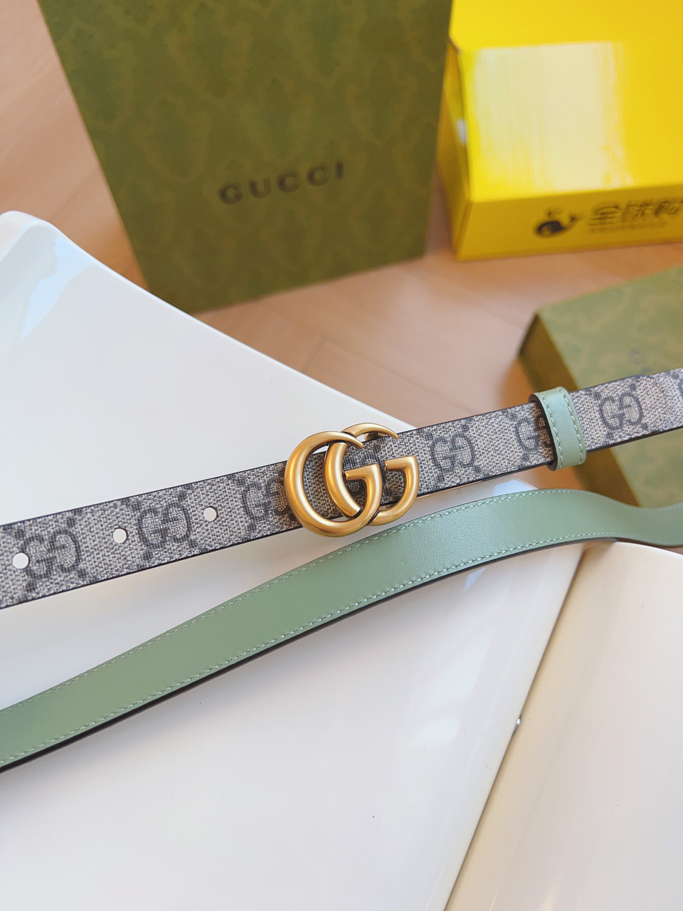 Gucci Women Leather Belt Width 20mm 195