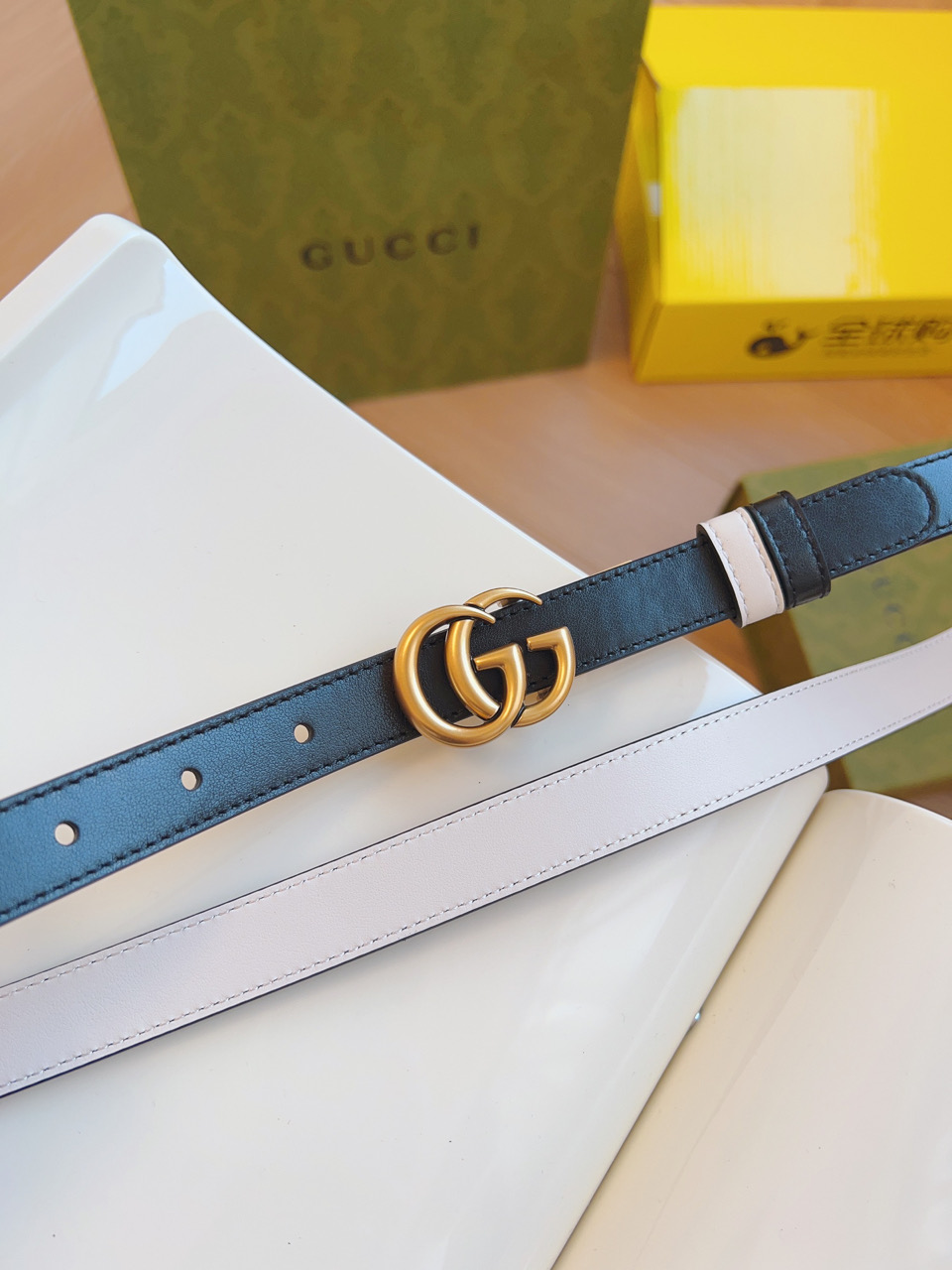 Gucci Women Leather Belt Width 20mm 198