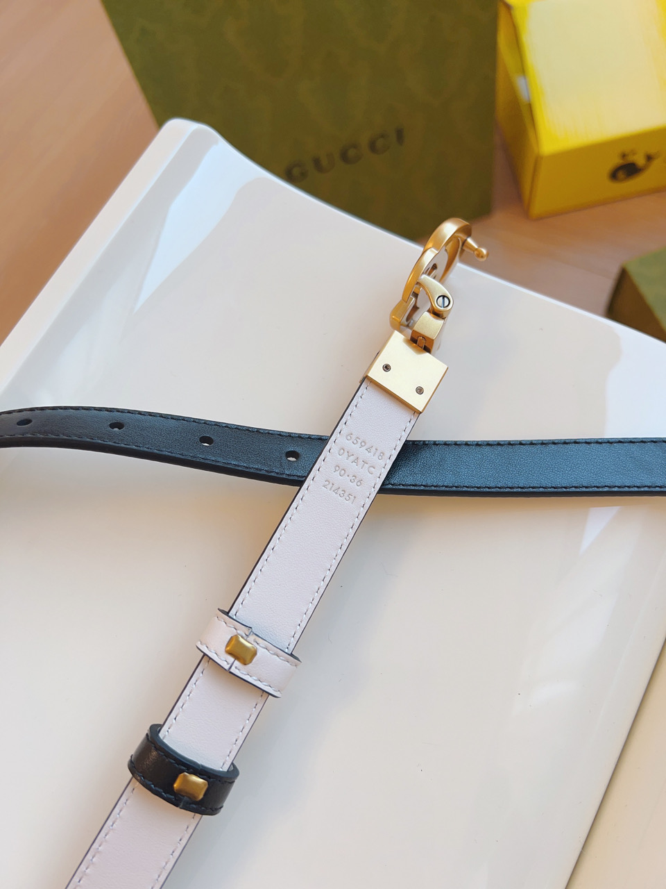 Gucci Women Leather Belt Width 20mm 198