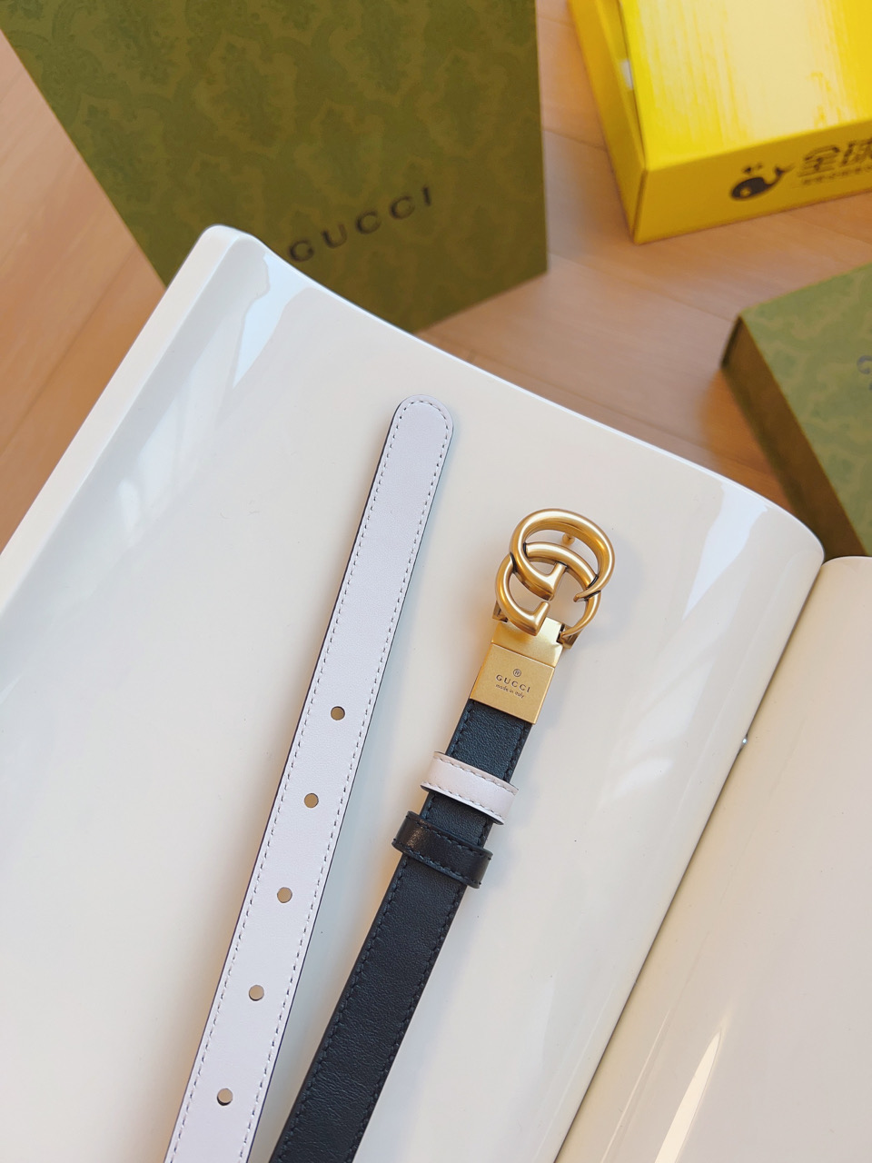 Gucci Women Leather Belt Width 20mm 198