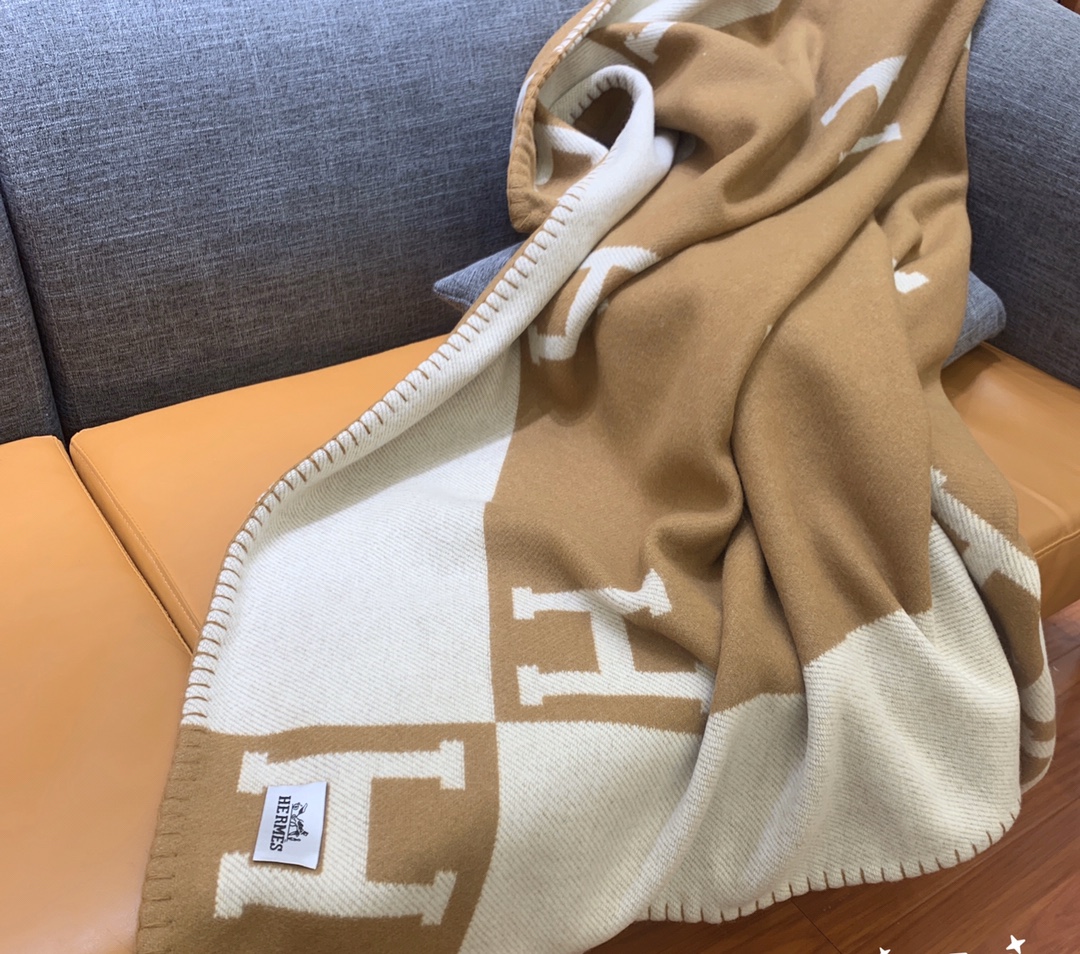 Hermes Avalon Throw Blakets Brown 008