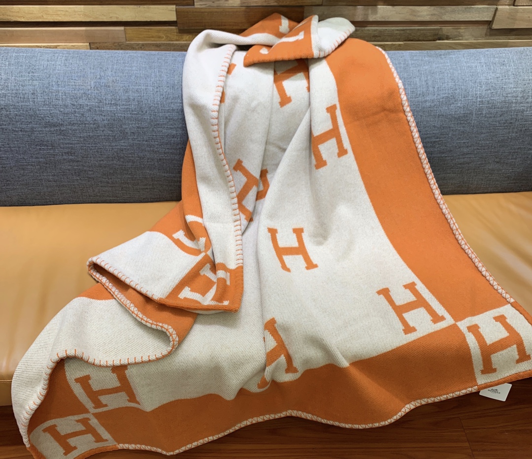 Hermes Avalon Throw Blakets Orange 004