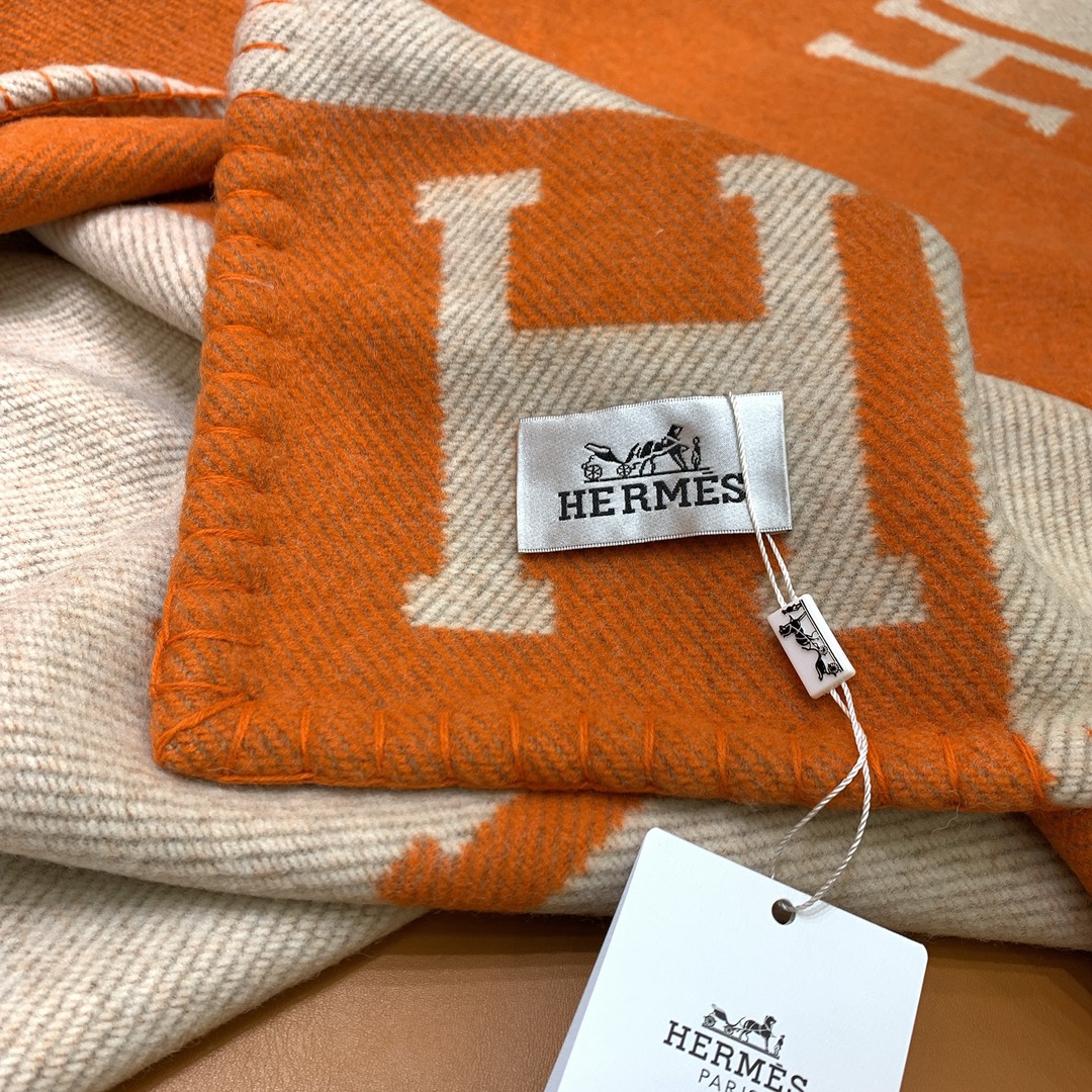 Hermes Avalon Throw Blakets Orange 004