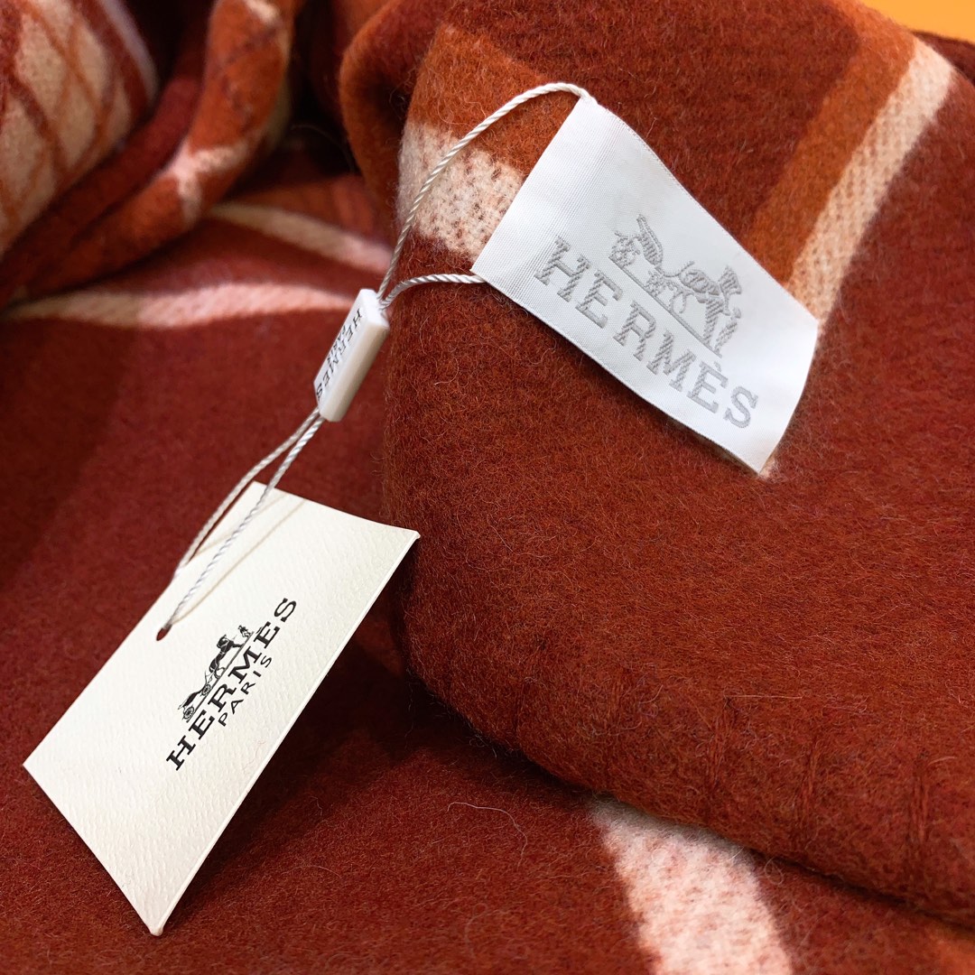 Hermes Couvertures Nouvelles Plaid Blanket Brown 0016