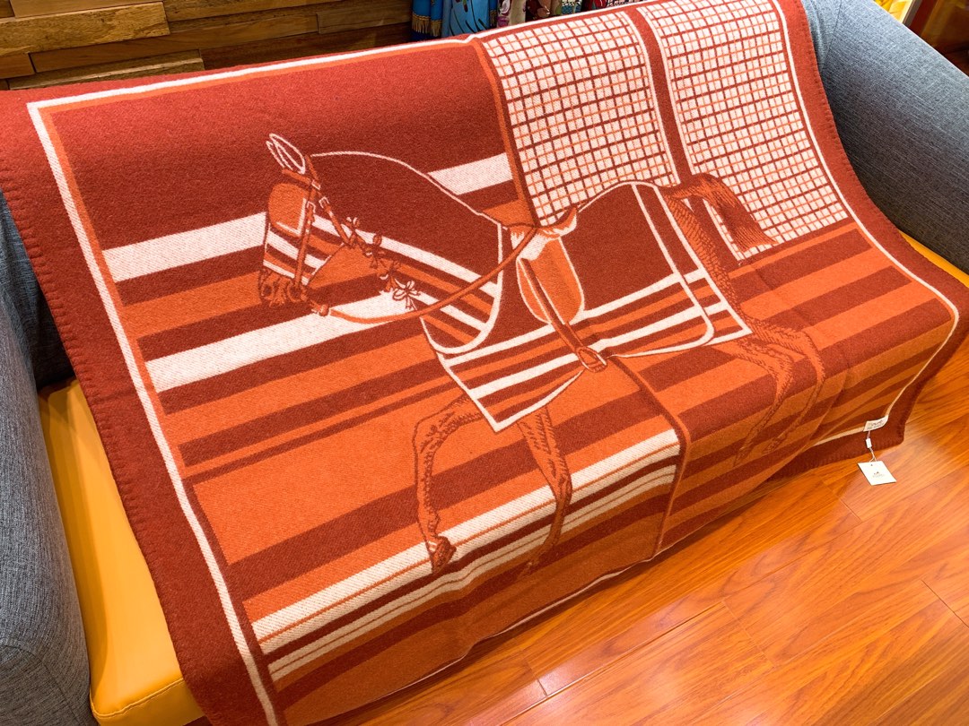 Hermes Couvertures Nouvelles Plaid Blanket Brown 0016