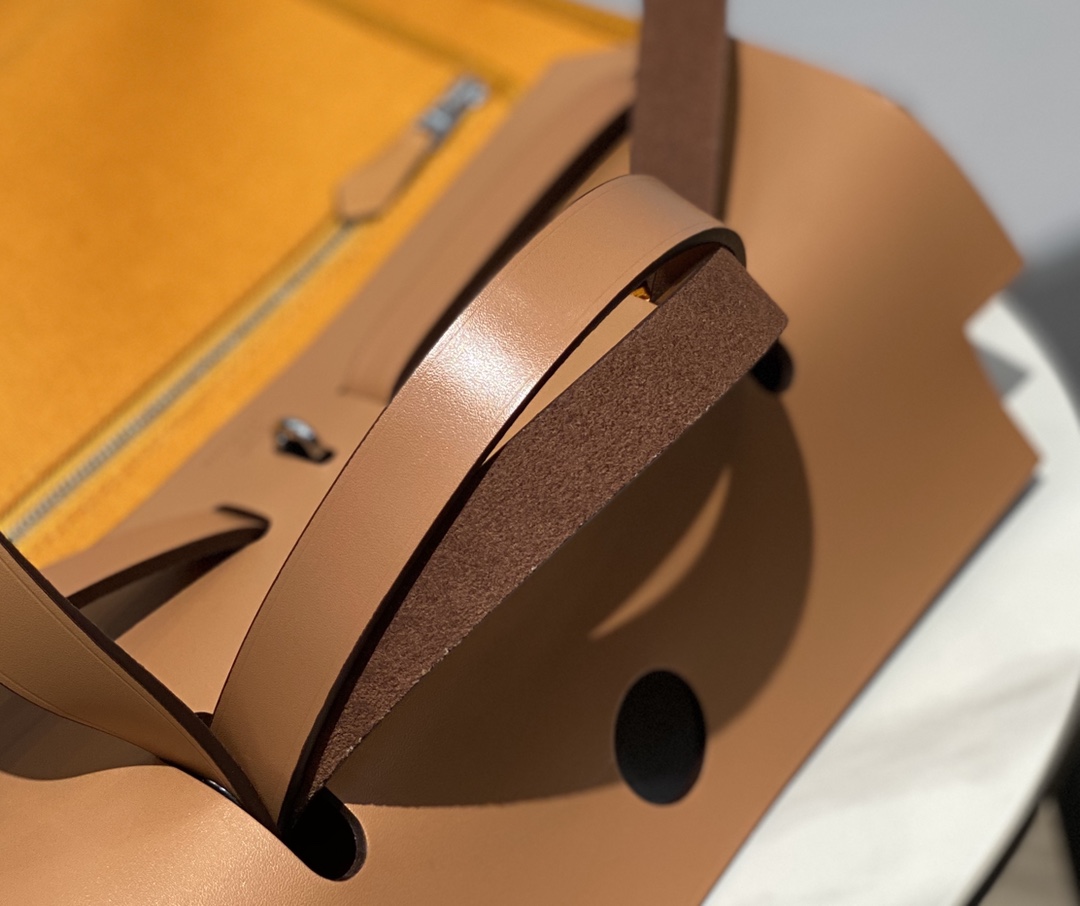 Hermes Herbag Turmeric and Brown