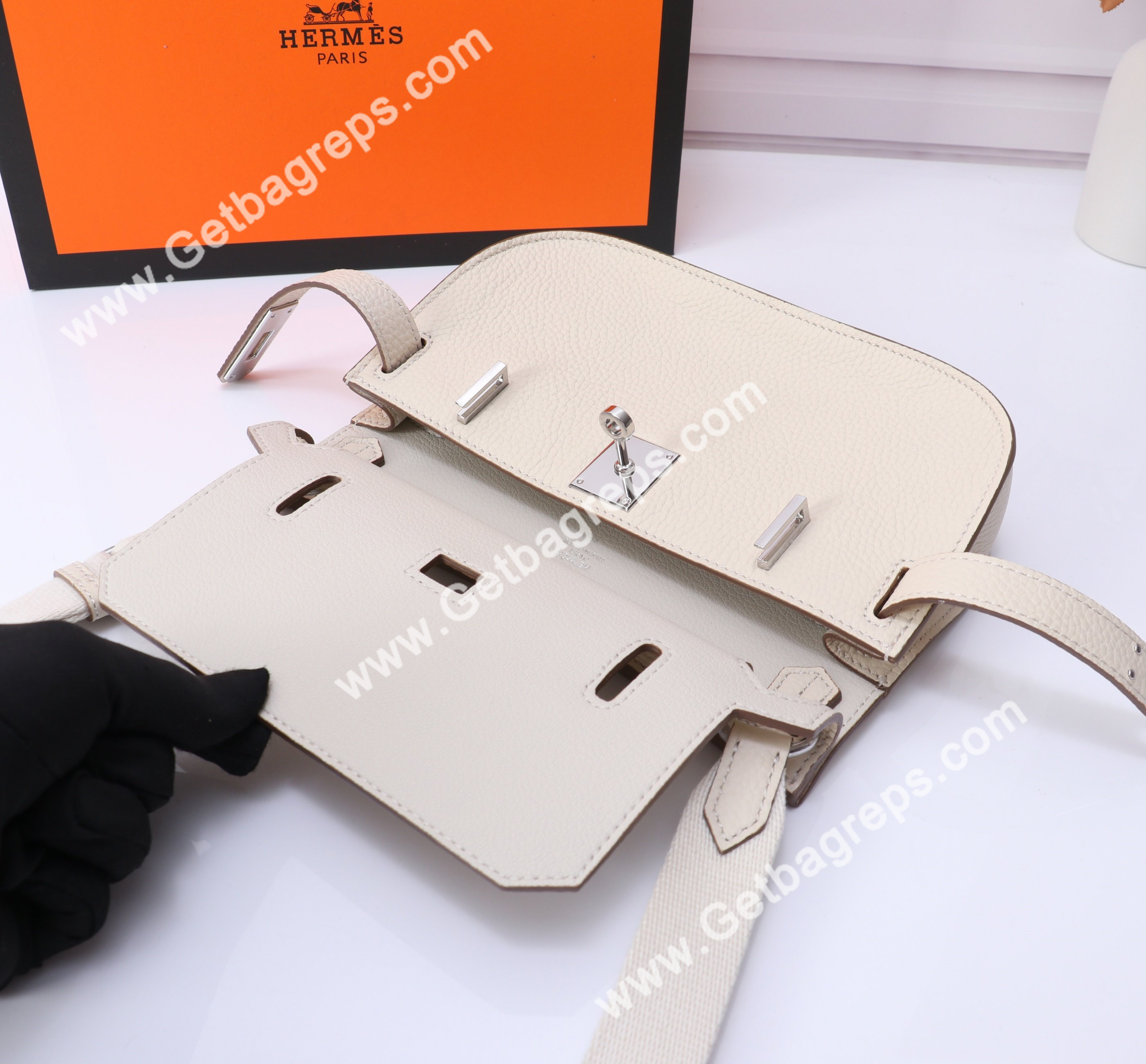 Hermes Mini Jypsiere White