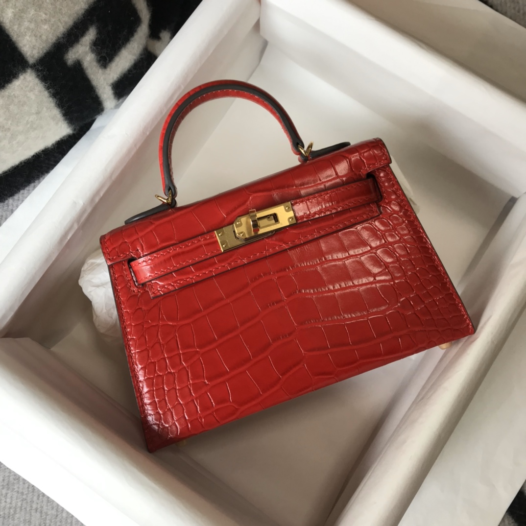 Hermes Mini Kelly 19cm Red Crocodile