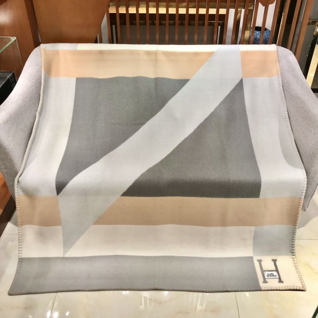 Hermes Plaid H Drapeau Blanket 0011
