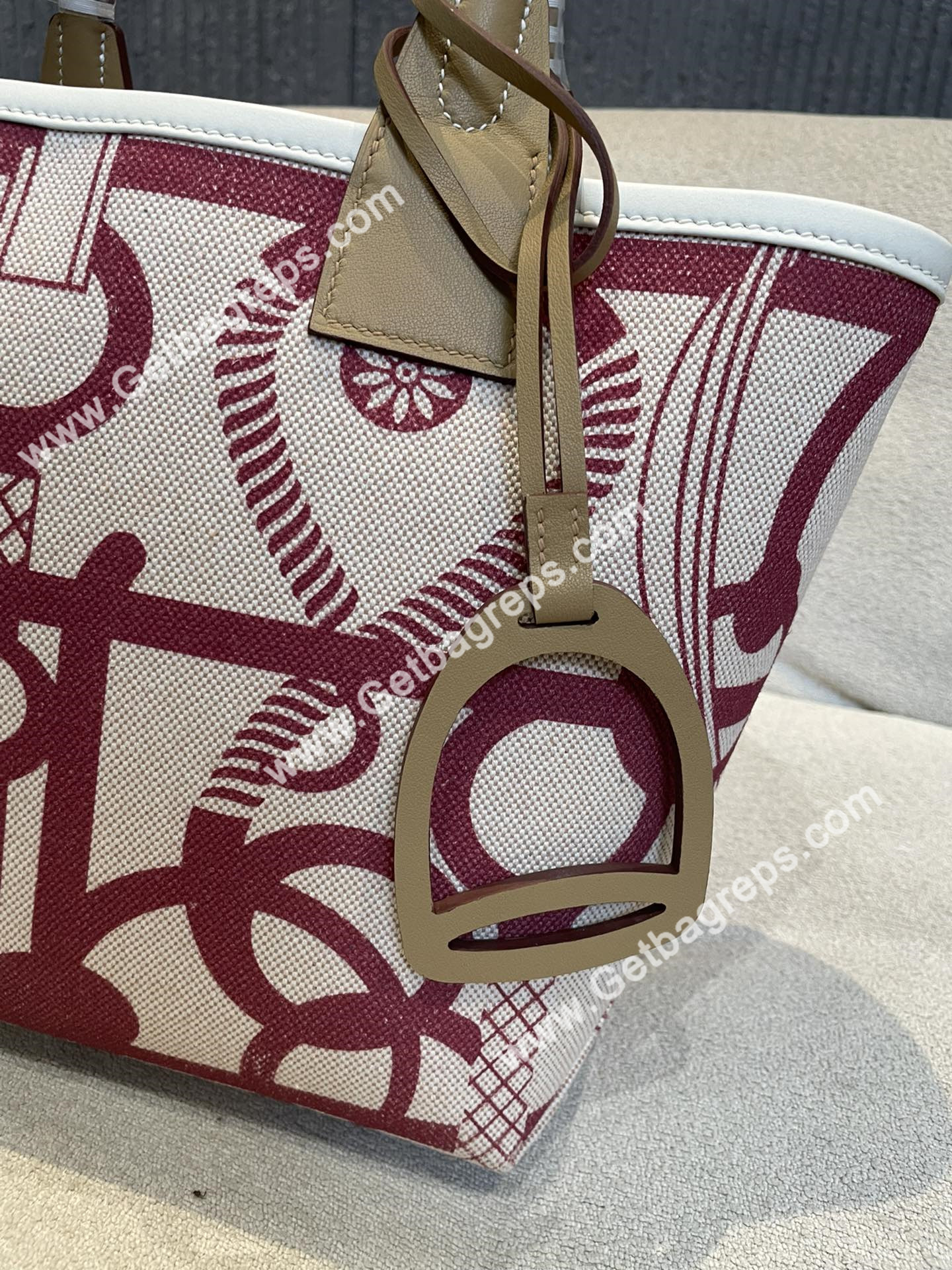 Hermes Steeple 25 Bag-004