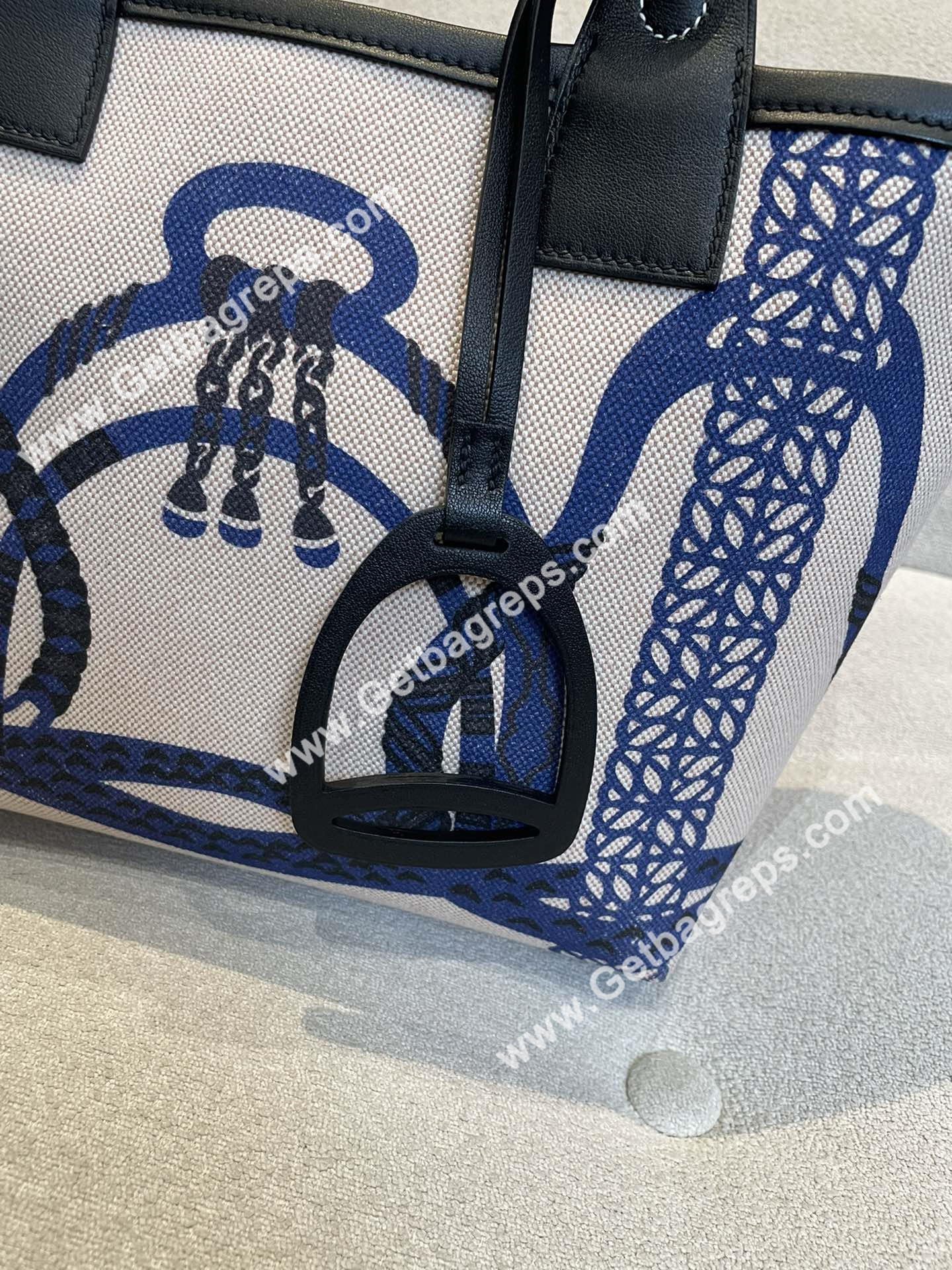 Hermes Steeple 25 Bag-009