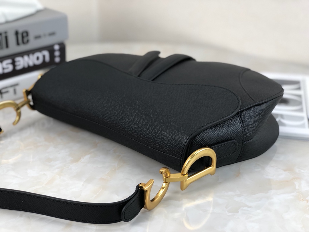 High Quality Dior Saddle Bag in Black Calfskin