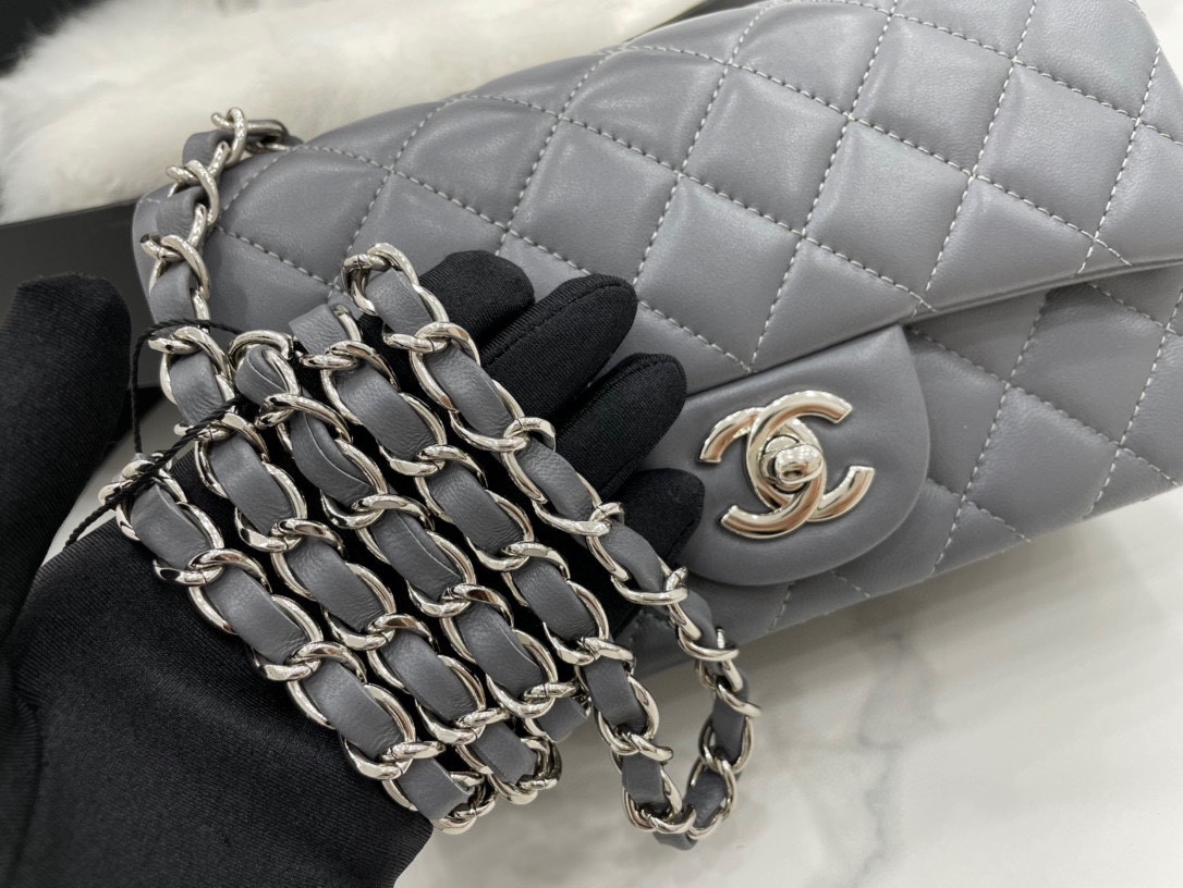 Hot Sale Chanel Classic Flap Sheepskin Shoulder Bag 20Cm For Ladies Darl Gray Wiht Gold