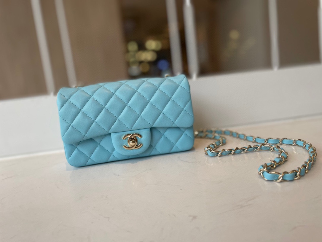 Hot Sale Chanel Classic Flap Sheepskin Shoulder Bag 20Cm For Ladies Lake Blue Wiht Gold