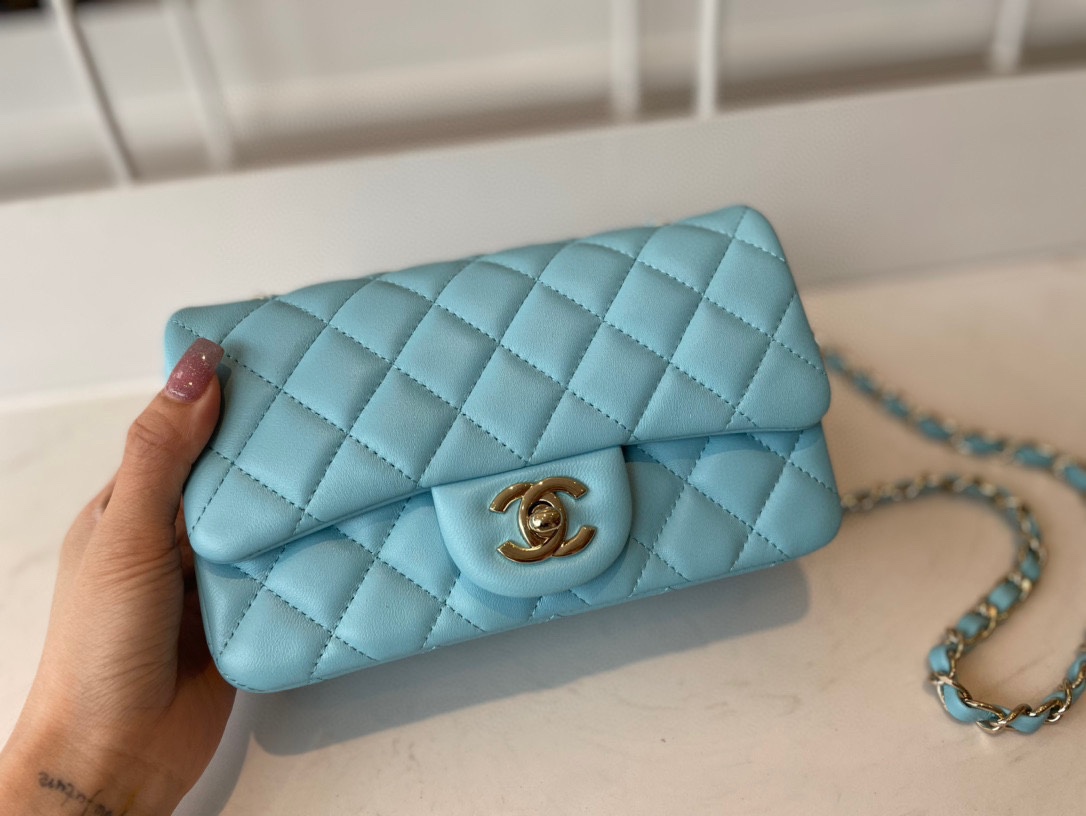 Hot Sale Chanel Classic Flap Sheepskin Shoulder Bag 20Cm For Ladies Lake Blue Wiht Gold